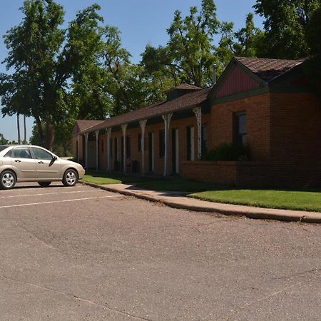 The Evergreen Motel In Kansas Pratt Exterior foto